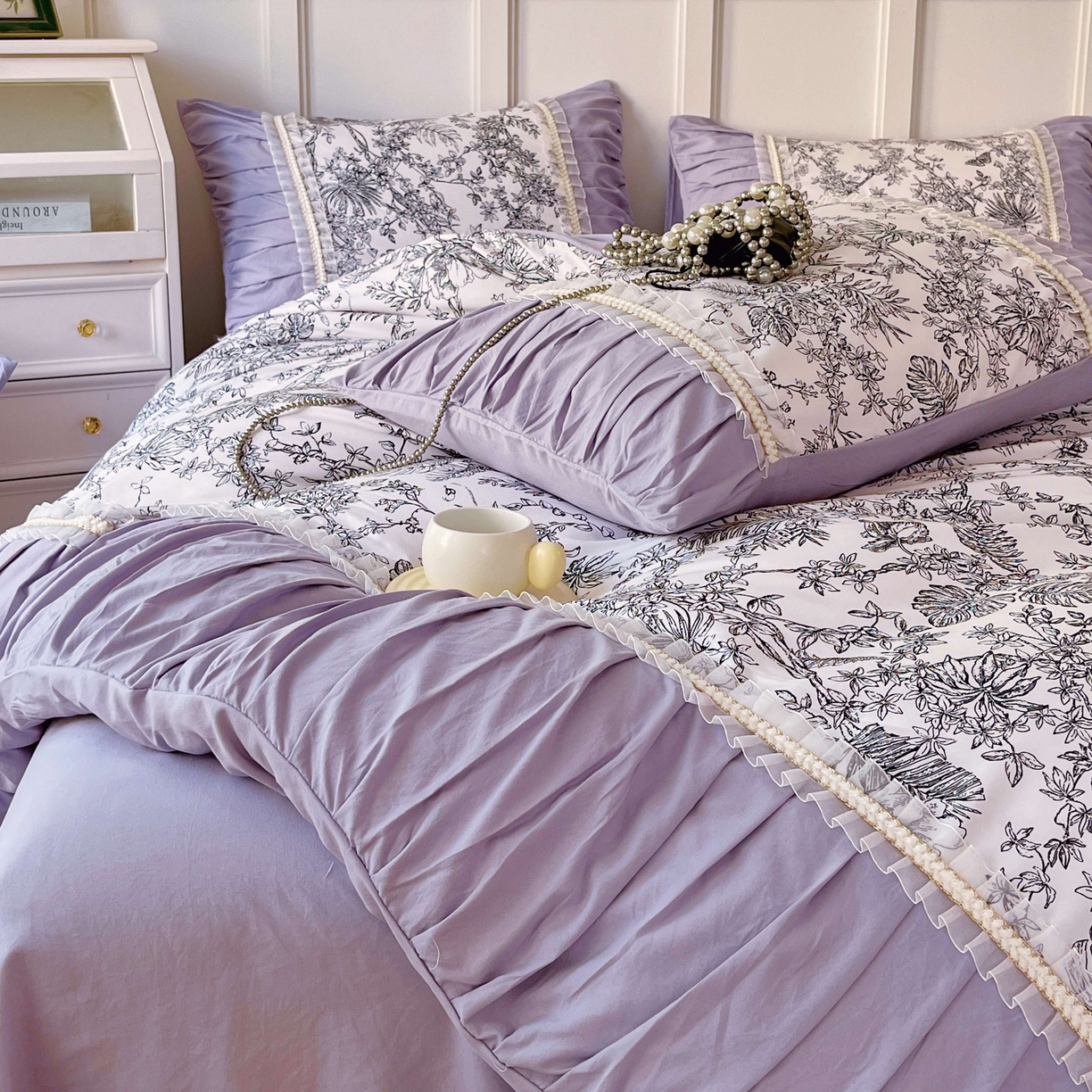 91家纺网 家纺一手货源 找家纺 大麦乐田 2025新款法式褶皱糯小棉直角床单四件套 安娜公主-紫