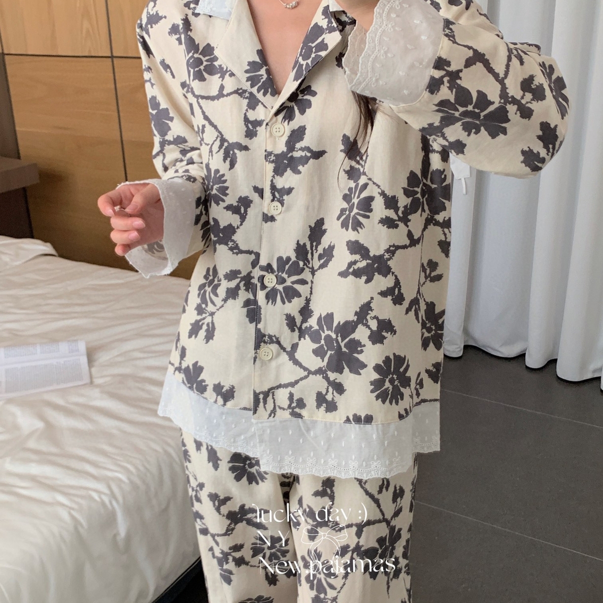 91家纺网 家纺一手货源 找家纺 （总）纽约生活 2025新款有氧纱南法蕾丝西装领长袖长裤（会员-5）