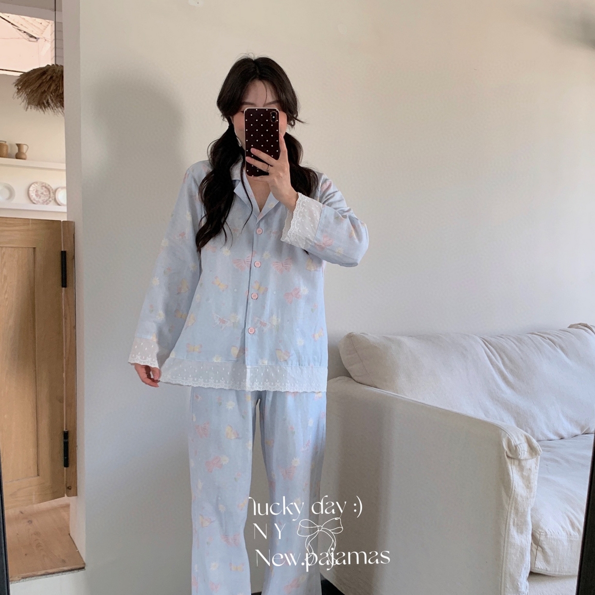 91家纺网 家纺一手货源 找家纺 （总）纽约生活 2025新款有氧纱南法蕾丝西装领长袖长裤（会员-5）