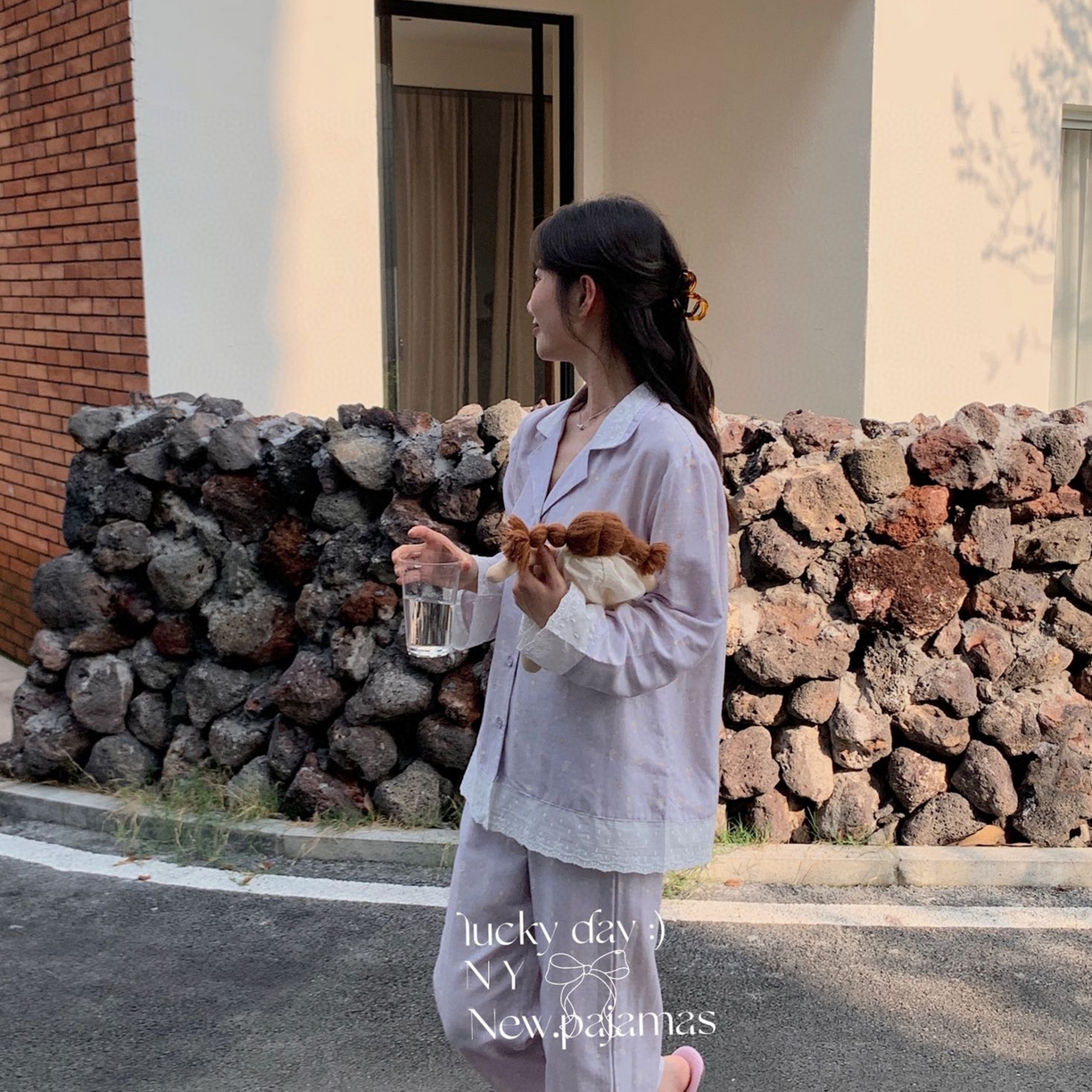 91家纺网 家纺一手货源 找家纺 （总）纽约生活 2025新款有氧纱南法蕾丝西装领长袖长裤（会员-5）