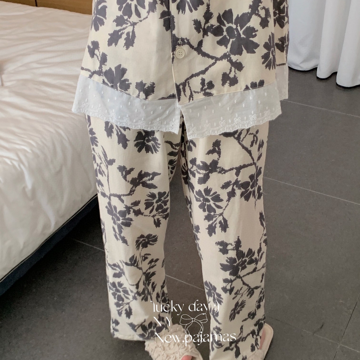 91家纺网 家纺一手货源 找家纺 纽约生活 2025新款有氧纱南法蕾丝西装领长袖长裤（会员-5） 初禾