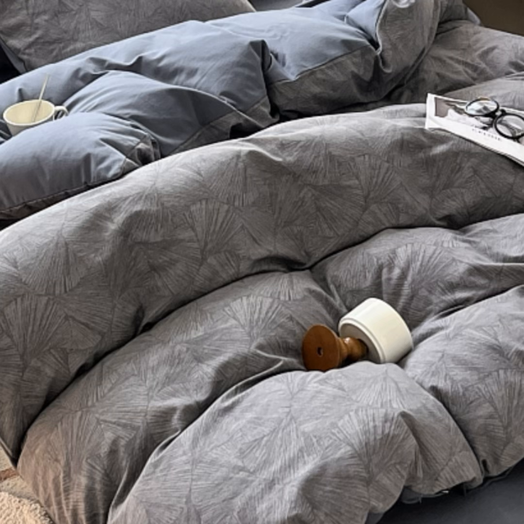 91家纺网 家纺一手货源 找家纺 吉象家纺 2025新款全棉纯棉加厚磨毛印花四件套 云影风华