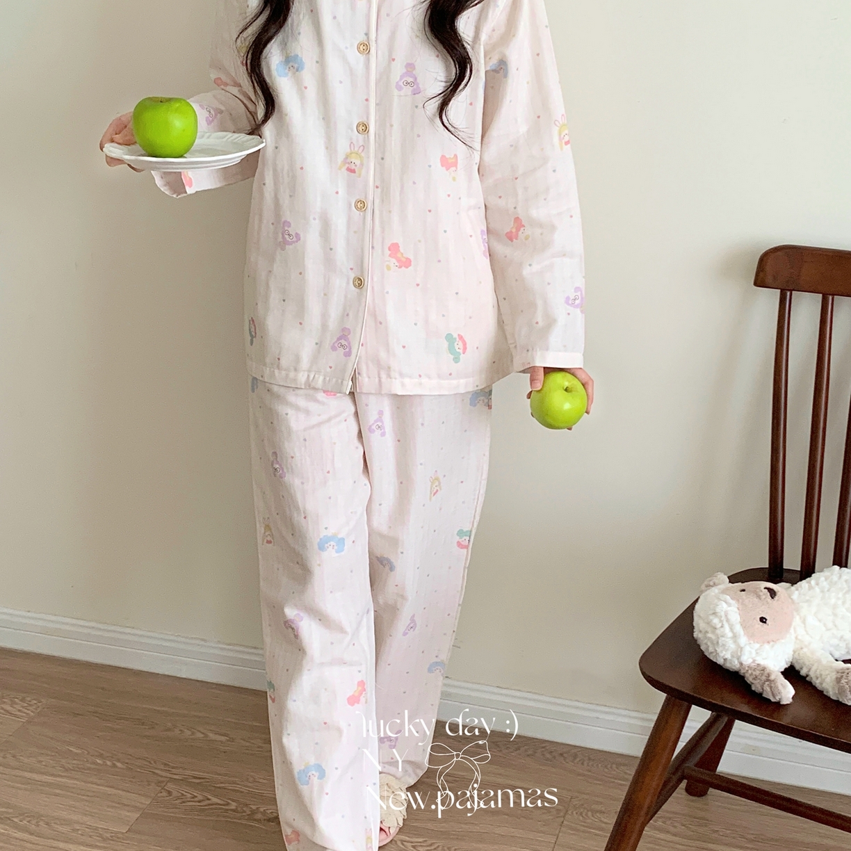 91家纺网 家纺一手货源 找家纺 （总）纽约生活 2025新款有氧纱小翻领长长 （会员-5）