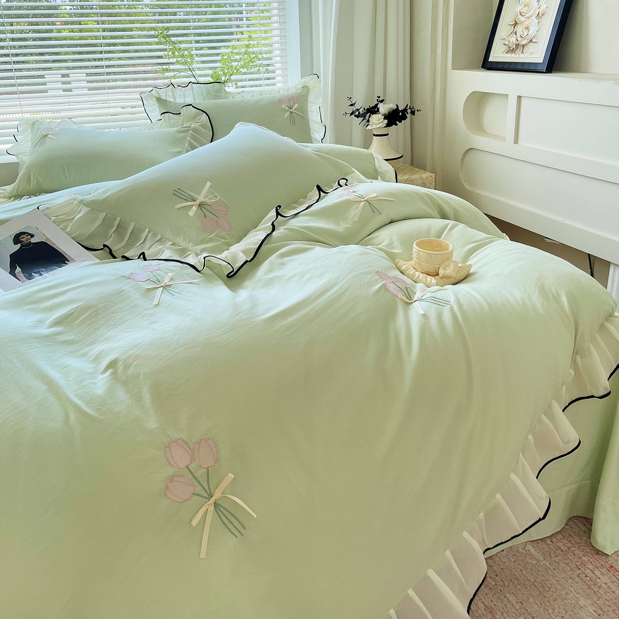 91家纺网 家纺一手货源 找家纺 大麦乐田 2025新款小清新水洗糯小棉花边纸立体花刺绣四件套 郁金香-嫩绿