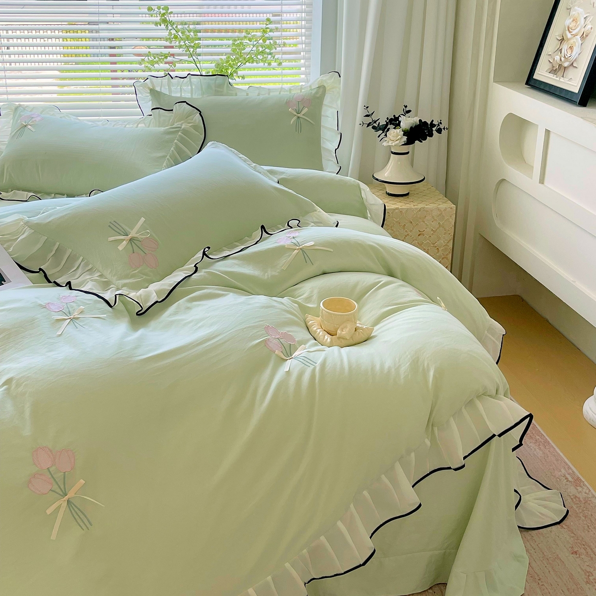 91家纺网 家纺一手货源 找家纺 大麦乐田 2025新款小清新水洗糯小棉花边纸立体花刺绣四件套 郁金香-嫩绿