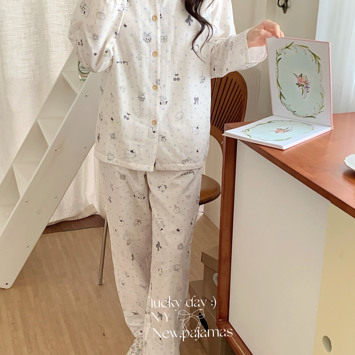 91家纺网 家纺一手货源 找家纺 （总）纽约生活 2025新款有氧纱小翻领长长 （会员-5）