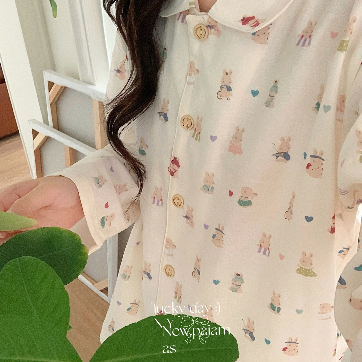 91家纺网 家纺一手货源 找家纺 纽约生活 2025新款有氧纱小翻领长长 （会员-5） 贝拉兔