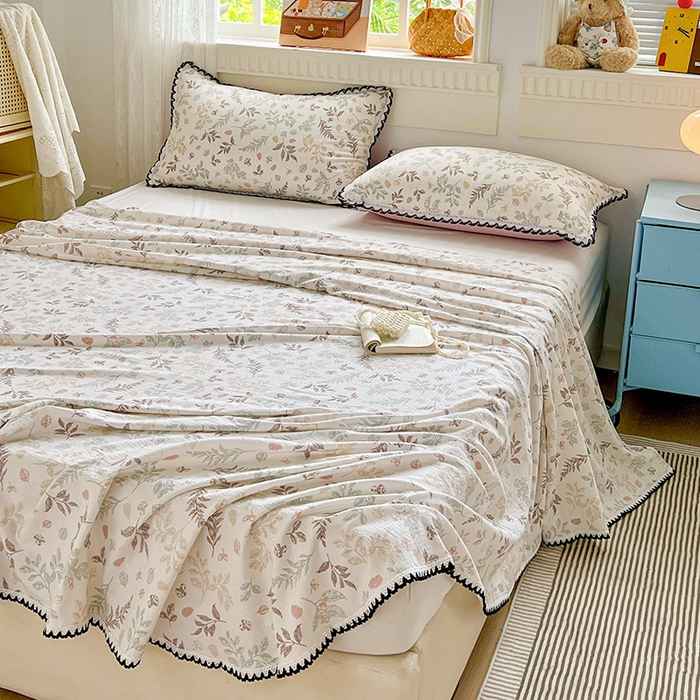 91家纺网 家纺一手货源 找家纺 鑫利来家纺 2025新款云感云感皱皱纱镂空花边床单单床单单品床单单件床单 春晓