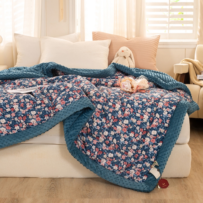 91家纺网 家纺一手货源 找家纺 锦鹭被业 2025新款AB版舒适全棉纯棉豆豆绒被被子被芯 醉颜