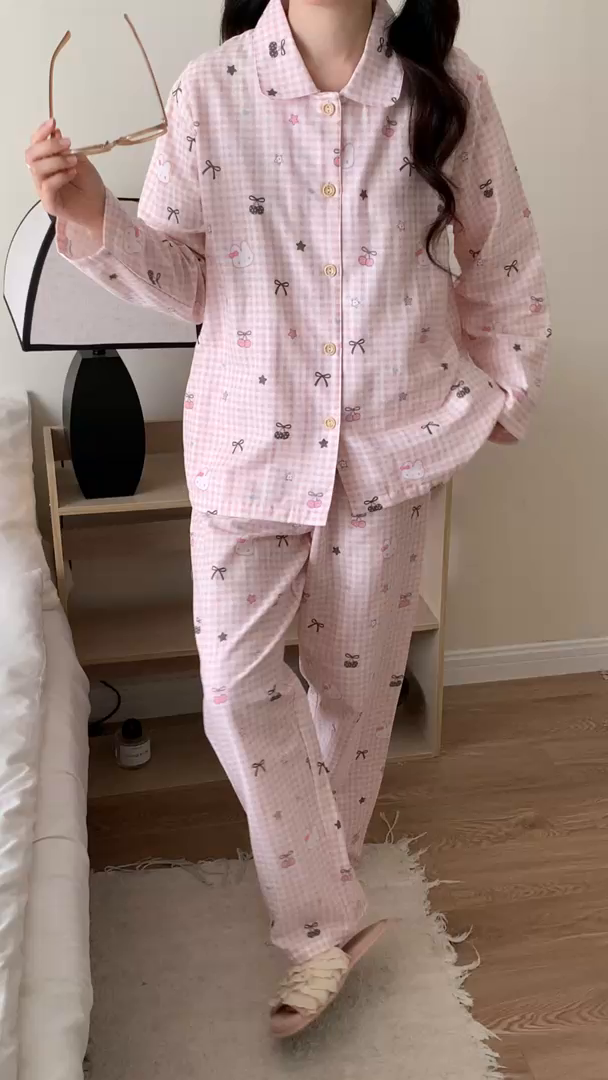 91家纺网 家纺一手货源 找家纺 纽约生活 2025新款有氧纱小翻领长长 （会员-5） 粉格乖乖兔