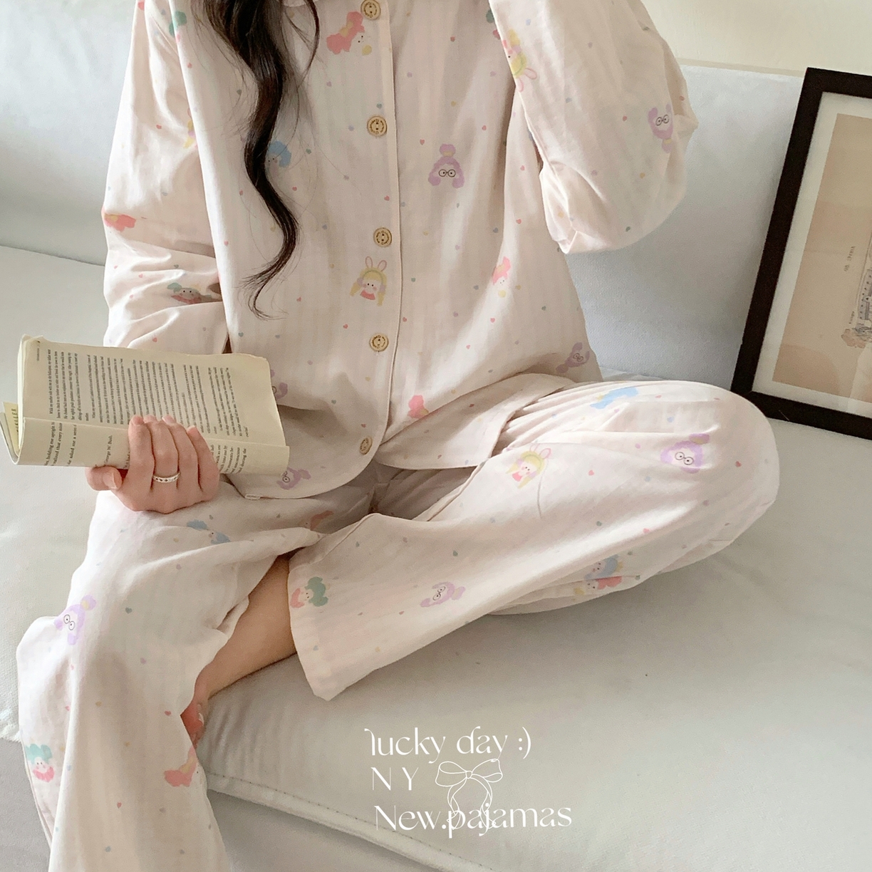 91家纺网 家纺一手货源 找家纺 纽约生活 2025新款有氧纱小翻领长长 （会员-5） 搞怪女孩