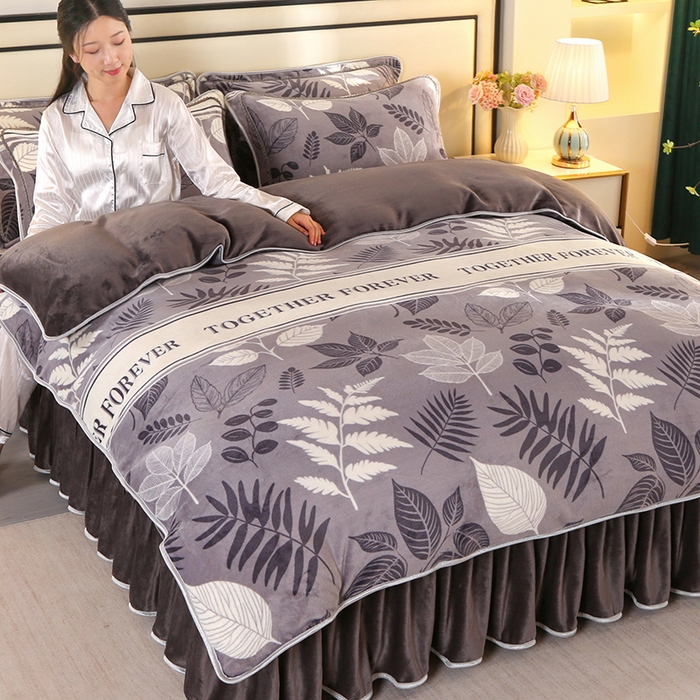 91家纺网 家纺一手货源 找家纺 （总）橘姿 2025新款8-9斤床裙款牛奶绒四件套金貂绒法兰绒宝宝绒