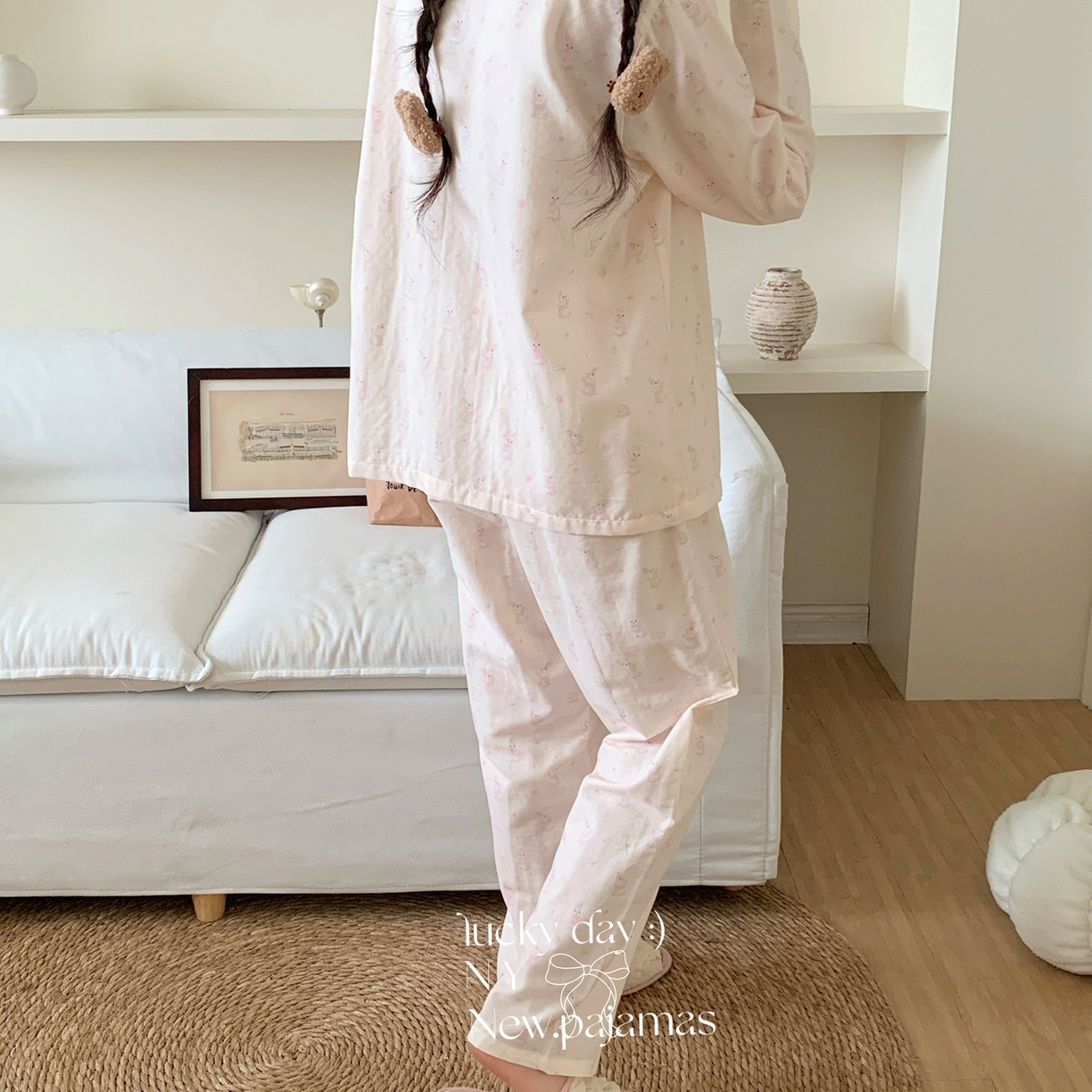 91家纺网 家纺一手货源 找家纺 纽约生活 2025新款有氧纱小翻领长长 （会员-5） 花篮兔兔