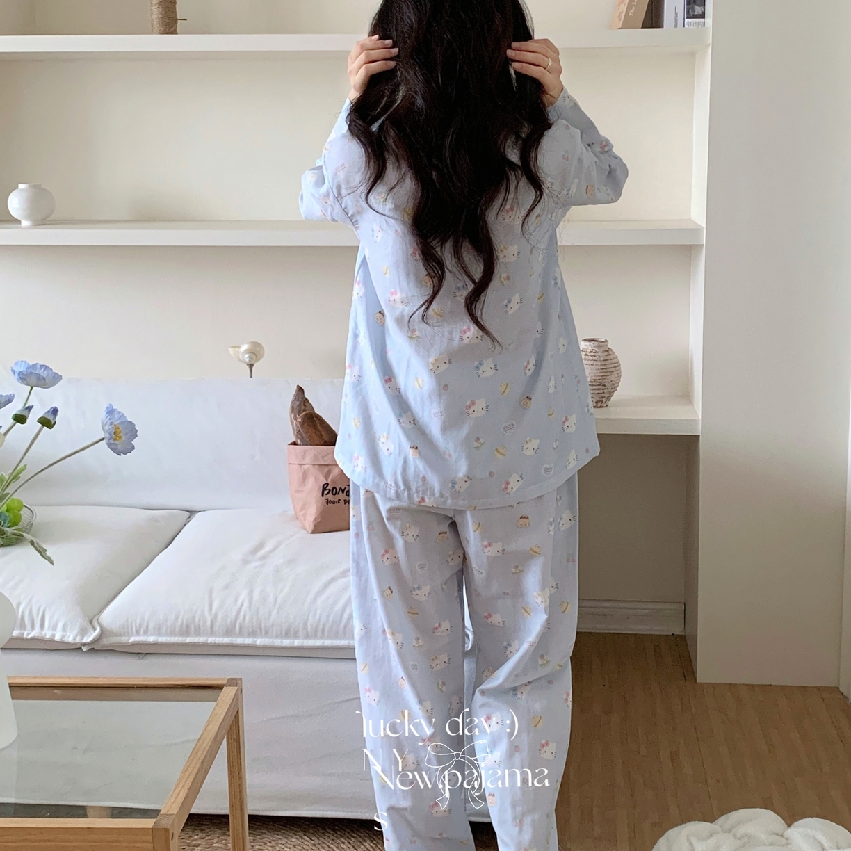 91家纺网 家纺一手货源 找家纺 纽约生活 2025新款有氧纱小翻领长长 （会员-5） 蓝爱心KT