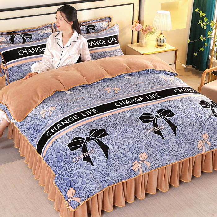 91家纺网 家纺一手货源 找家纺 （总）橘姿 2025新款8-9斤床裙款牛奶绒四件套金貂绒法兰绒宝宝绒