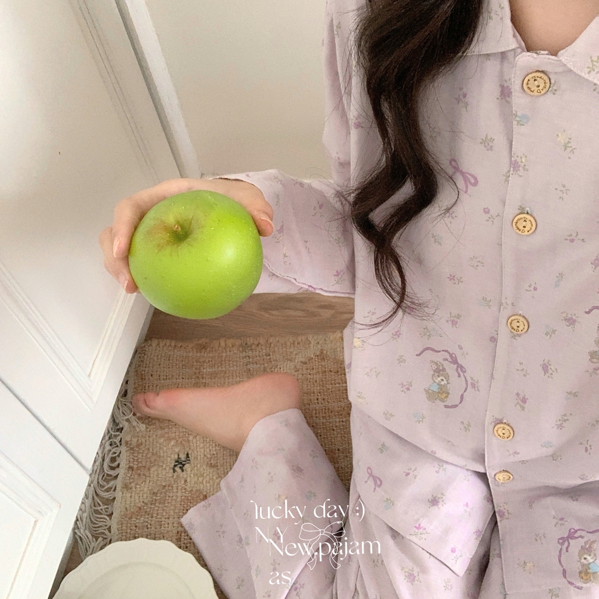 91家纺网 家纺一手货源 找家纺 纽约生活 2025新款有氧纱小翻领长长 （会员-5） 星黛露紫