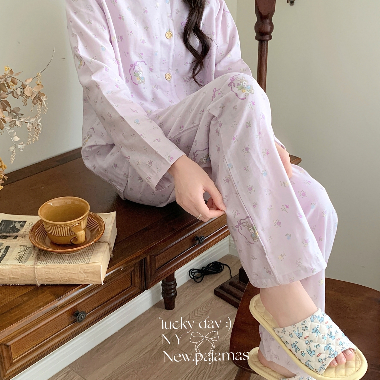 91家纺网 家纺一手货源 找家纺 纽约生活 2025新款有氧纱小翻领长长 （会员-5） 星黛露紫