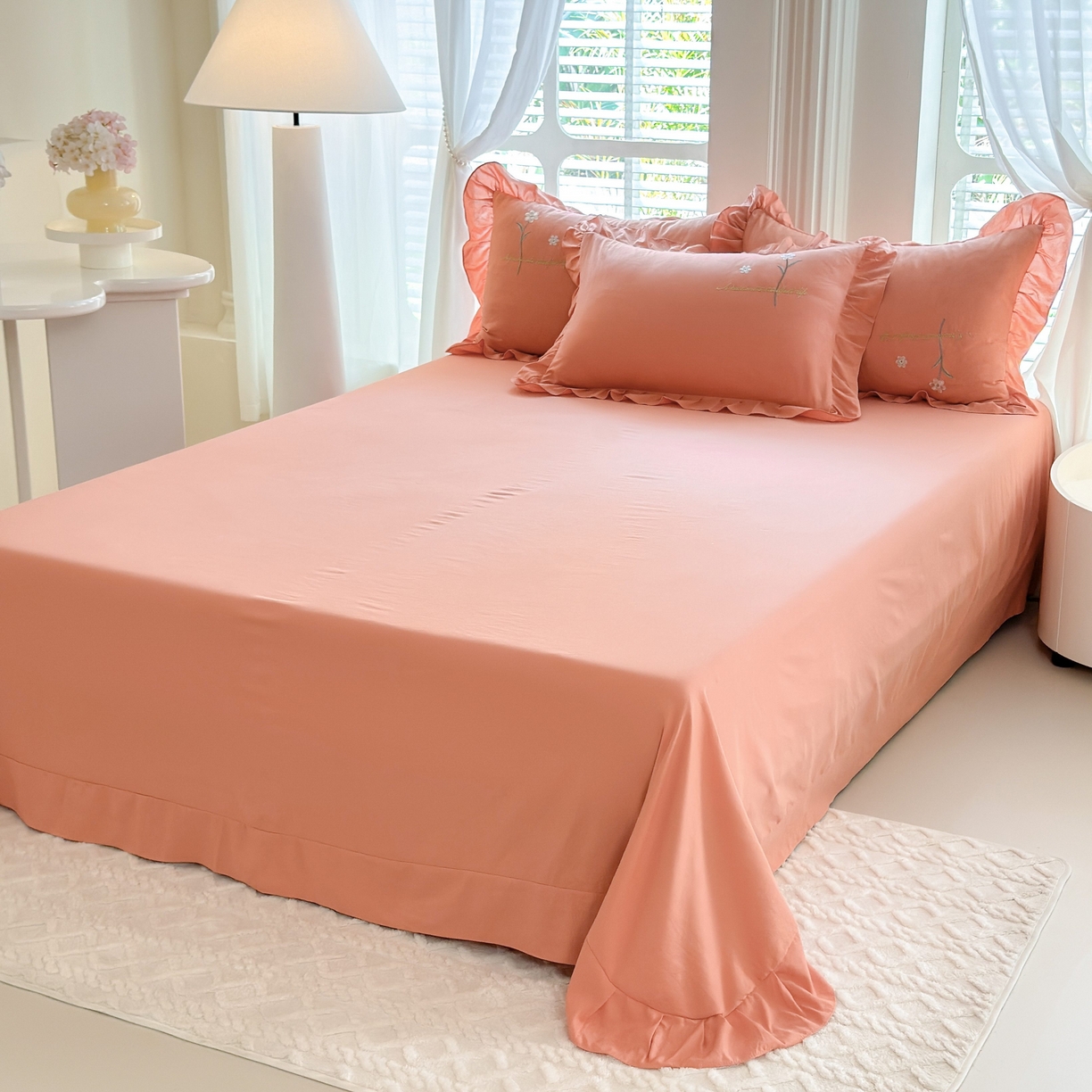 91家纺网 家纺一手货源 找家纺 大麦乐田 2025新款韩版水洗糯小棉立体花刺绣四件套 花田间-桔