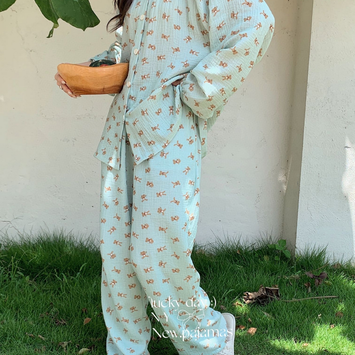 91家纺网 家纺一手货源 找家纺 （总）纽约生活 2025新款绉布圆领开扣长袖长裤（会员-5）