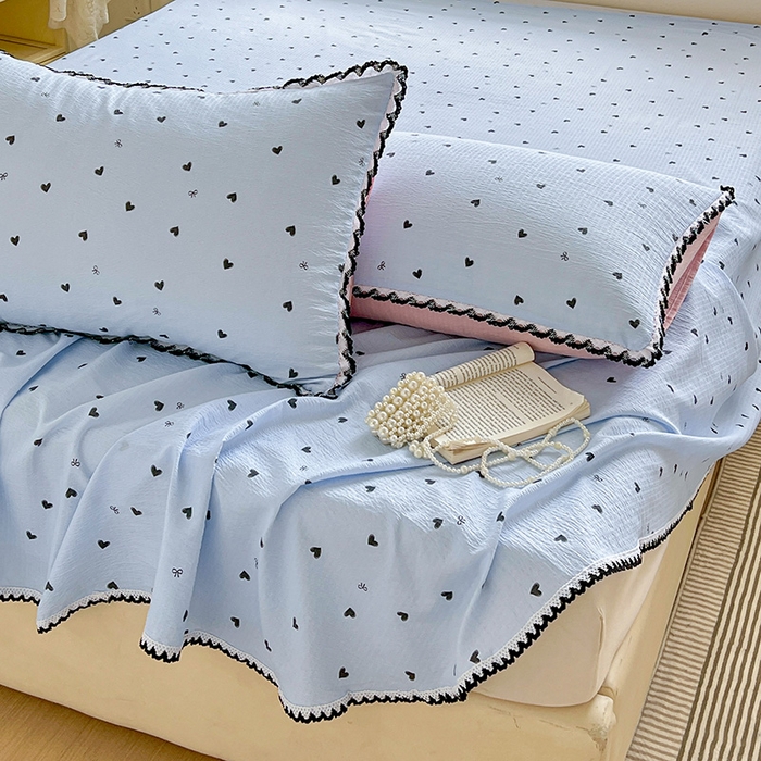 91家纺网 家纺一手货源 找家纺 鑫利来家纺 2025新款云感云感皱皱纱镂空花边床单单床单单品床单单件床单 怦然心动