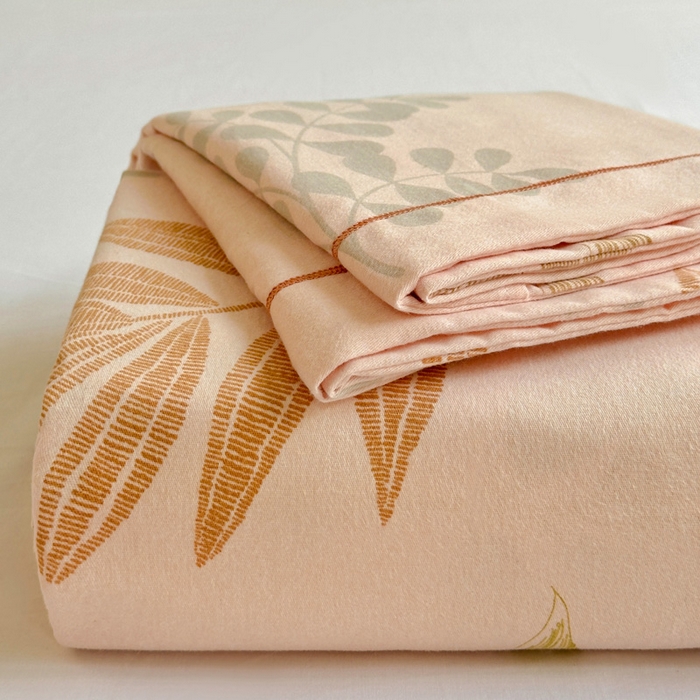 91家纺网 家纺一手货源 找家纺 卡普家居 2025新款全棉磨毛加厚四件套系列-单床单 芊芊叶语