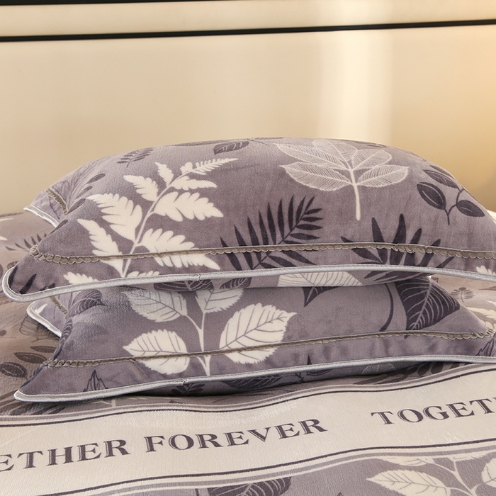 91家纺网 家纺一手货源 找家纺 橘姿 2025新款8-9斤床裙款牛奶绒四件套金貂绒法兰绒宝宝绒 芳颜