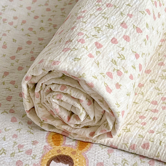 91家纺网 家纺一手货源 找家纺 鑫利来家纺 2025新款云感云感皱皱纱镂空花边床单单床单单品床单单件床单 小花萝莉