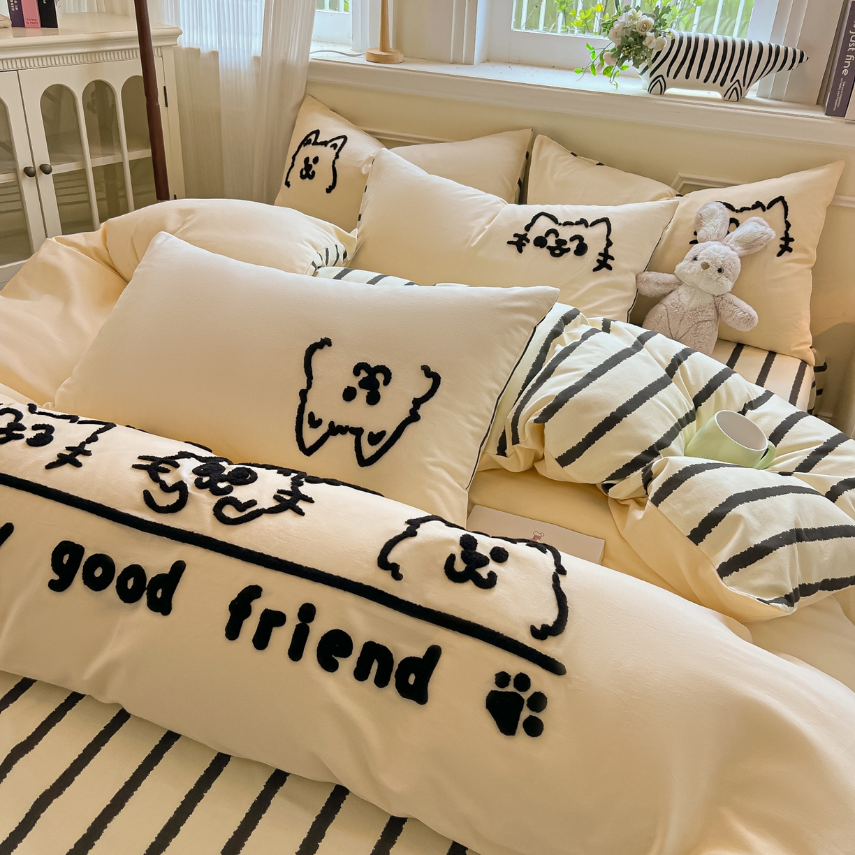 91家纺网 家纺一手货源 找家纺 多乐家纺 2025新款全棉纯棉磨毛毛巾绣四件套 好朋友