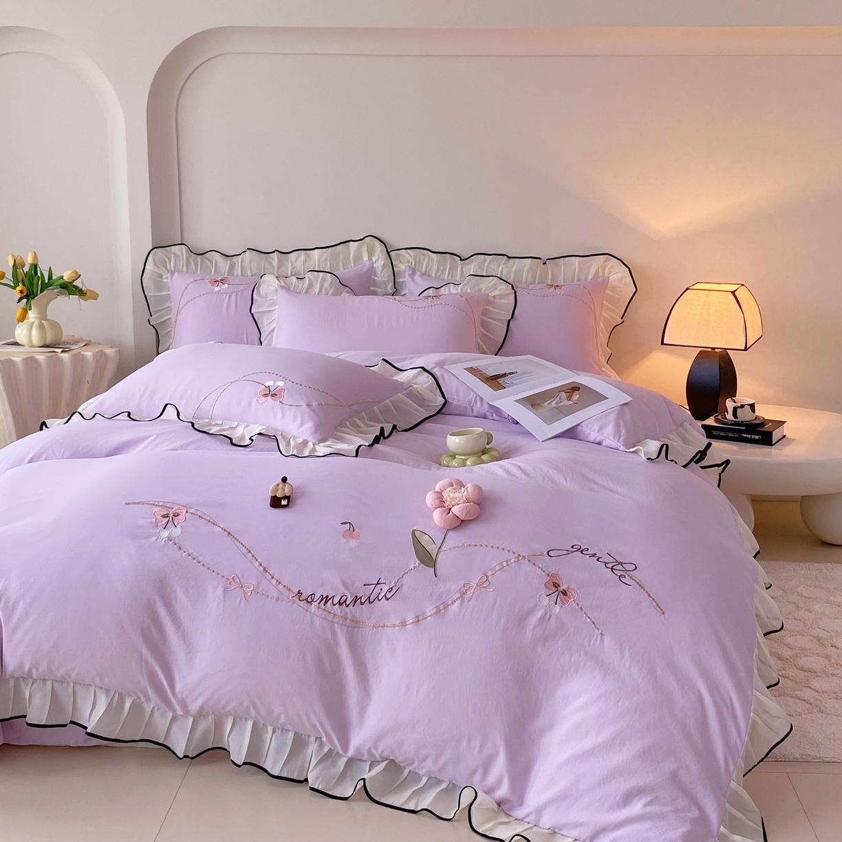 91家纺网 家纺一手货源 找家纺 大麦乐田 2025新款公主风水洗糯小棉少女心柔软立体花刺绣蕾丝花边四件套 浪漫海风-嫩紫