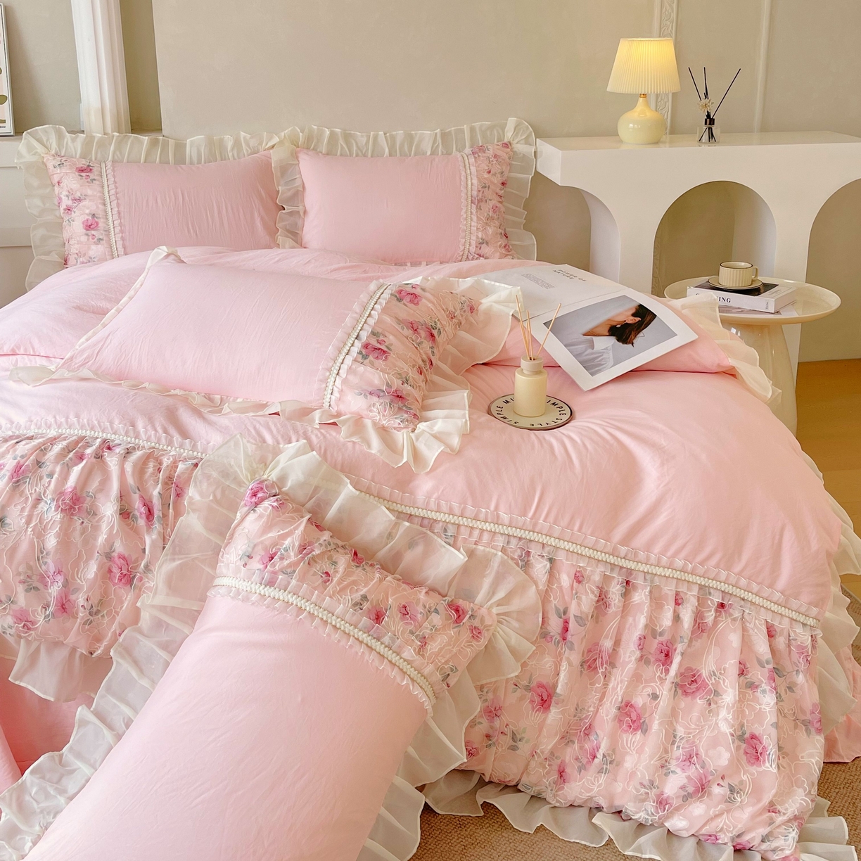 91家纺网 家纺一手货源 找家纺 （总）大麦乐田 2025新款法式少女心水洗糯小棉公主风蕾丝花边四件套