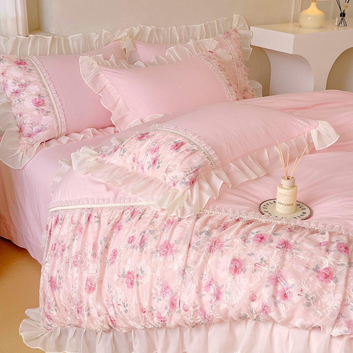 91家纺网 家纺一手货源 找家纺 （总）大麦乐田 2025新款法式少女心水洗糯小棉公主风蕾丝花边四件套