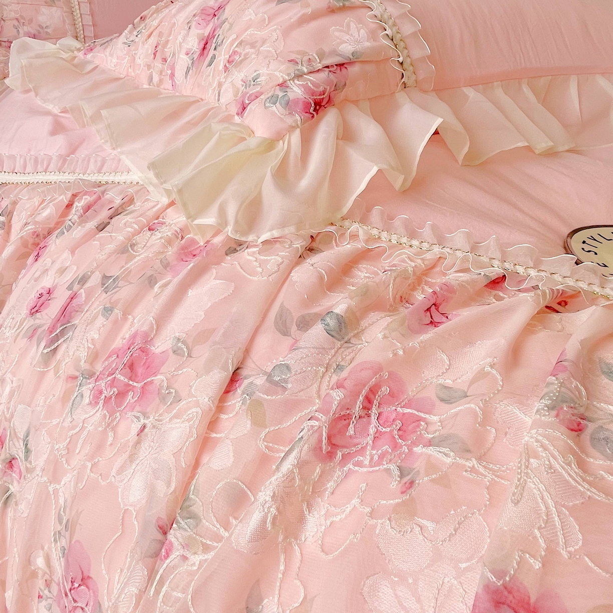 91家纺网 家纺一手货源 找家纺 （总）大麦乐田 2025新款法式少女心水洗糯小棉公主风蕾丝花边四件套