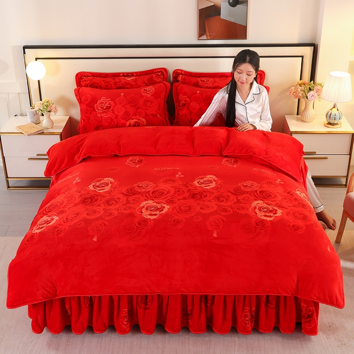 91家纺网 家纺一手货源 找家纺 橘姿 2025新款8-9斤床裙款牛奶绒四件套金貂绒法兰绒宝宝绒 玫瑰情缘