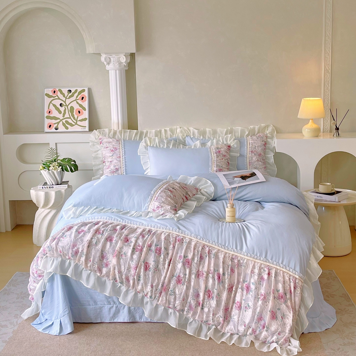 91家纺网 家纺一手货源 找家纺 大麦乐田 2025新款法式少女心水洗糯小棉公主风蕾丝花边四件套 米兰春天-浅兰