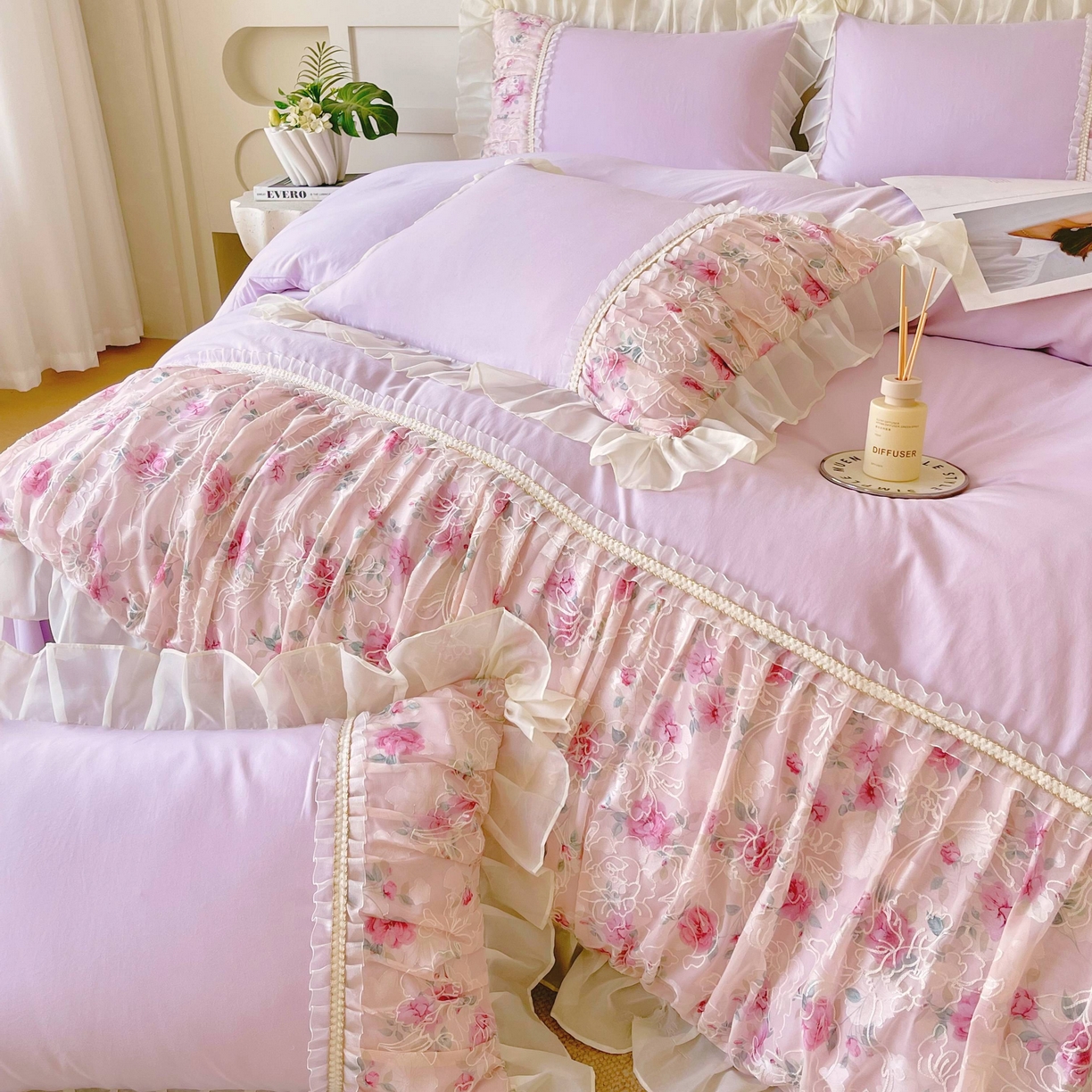 91家纺网 家纺一手货源 找家纺 大麦乐田 2025新款法式少女心水洗糯小棉公主风蕾丝花边四件套 米兰春天-嫩紫