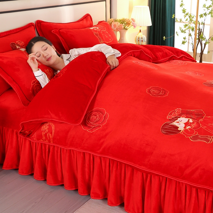 91家纺网 家纺一手货源 找家纺 橘姿 2025新款8-9斤床裙款牛奶绒四件套金貂绒法兰绒宝宝绒 天生一对