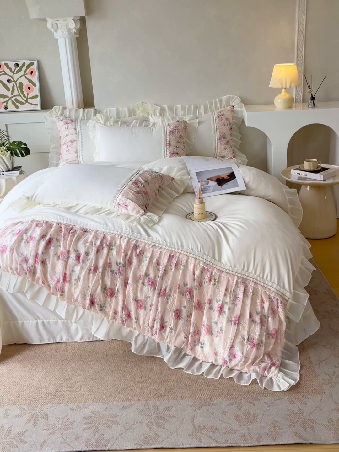 91家纺网 家纺一手货源 找家纺 大麦乐田 2025新款法式少女心水洗糯小棉公主风蕾丝花边四件套 米兰春天-嫩米