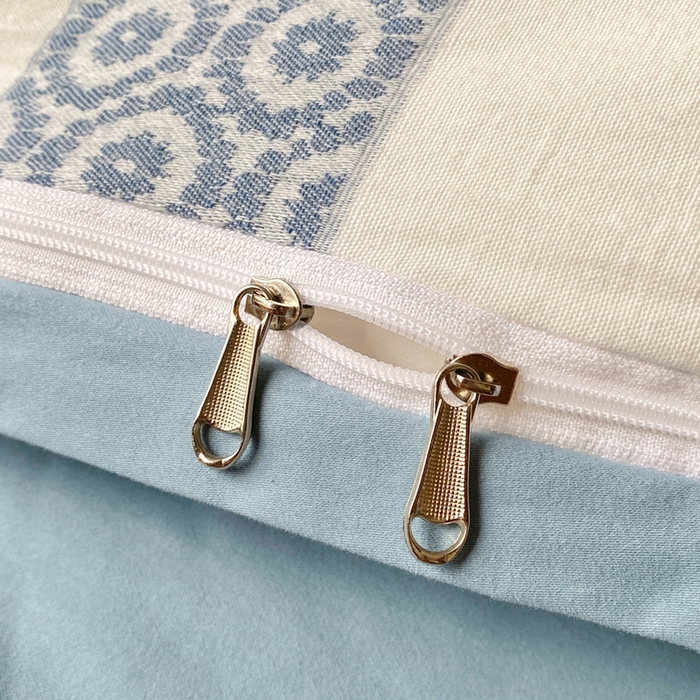 91家纺网 家纺一手货源 找家纺 言一 2025秋冬新品A类60S新疆长绒棉纯棉陶瓷轻磨毛四件套水洗棉提花全棉床单被套 雏菊-月光蓝