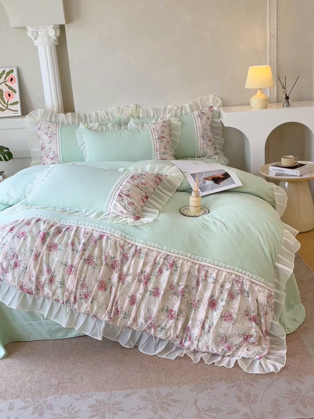 91家纺网 家纺一手货源 找家纺 大麦乐田 2025新款法式少女心水洗糯小棉公主风蕾丝花边四件套 米兰春天-嫩绿