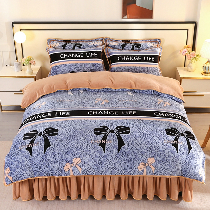 91家纺网 家纺一手货源 找家纺 橘姿 2025新款8-9斤床裙款牛奶绒四件套金貂绒法兰绒宝宝绒 邂逅