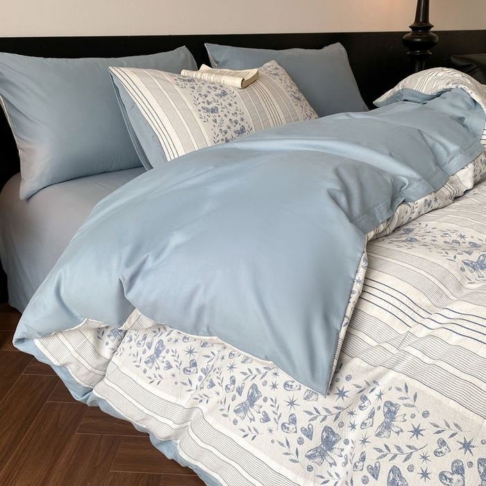 91家纺网 家纺一手货源 找家纺 言一 2025秋冬新品A类60S新疆长绒棉纯棉陶瓷轻磨毛四件套水洗棉提花全棉床单被套 蝶栩-天青藍