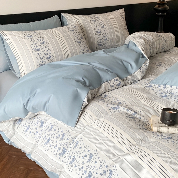 91家纺网 家纺一手货源 找家纺 言一 2025秋冬新品A类60S新疆长绒棉纯棉陶瓷轻磨毛四件套水洗棉提花全棉床单被套 蝶栩-天青藍