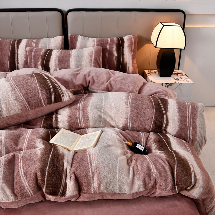 91家纺网 家纺一手货源 找家纺 梦之星 2025新款加厚8.5斤轻奢兔毛绒皮草绒牛奶绒四件套系列 轻奢-条纹