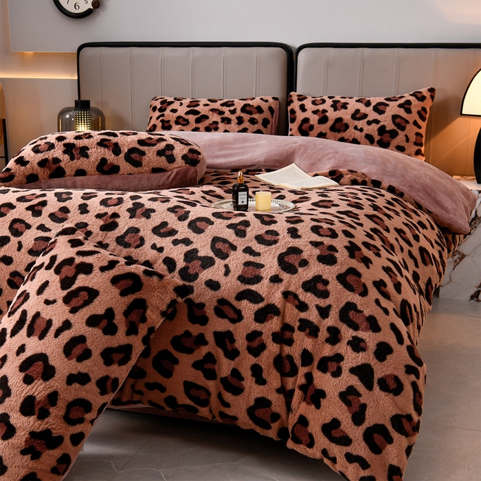 91家纺网 家纺一手货源 找家纺 梦之星 2025新款加厚8.5斤轻奢兔毛绒皮草绒牛奶绒四件套系列 轻奢-小豹纹