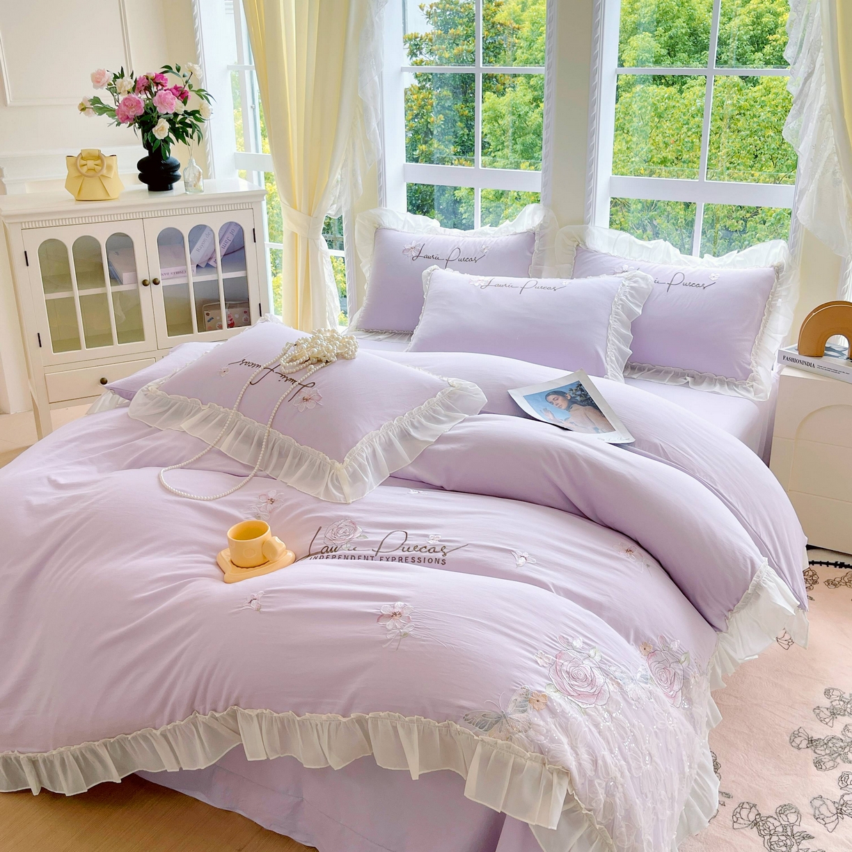 91家纺网 家纺一手货源 找家纺 大麦乐田 2025新款公主风花边糯小棉刺绣贴布绣四件套 美丽邂逅-嫩紫