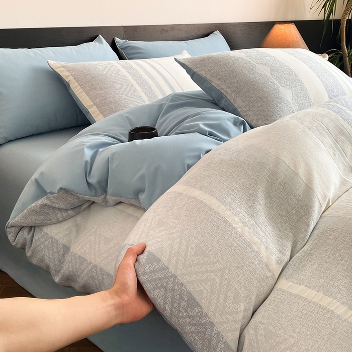 言一 2025秋冬新品A类60S新疆长绒棉纯棉陶瓷轻磨毛四件套水洗棉提花全棉床单被套 森泊-柔雾蓝