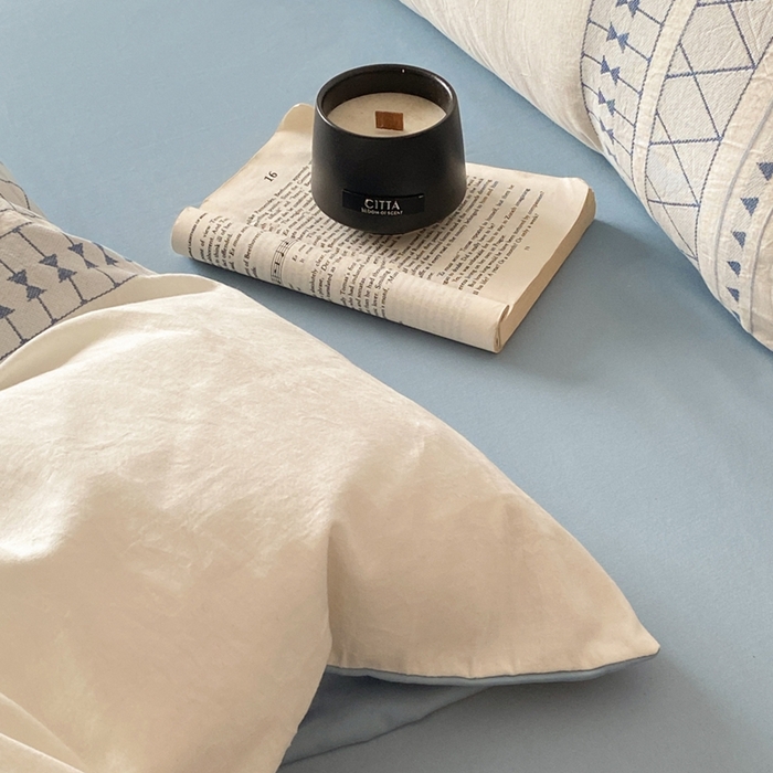 91家纺网 家纺一手货源 找家纺 言一 2025秋冬新品A类60S新疆长绒棉纯棉陶瓷轻磨毛四件套水洗棉提花全棉床单被套 长予-天青蓝