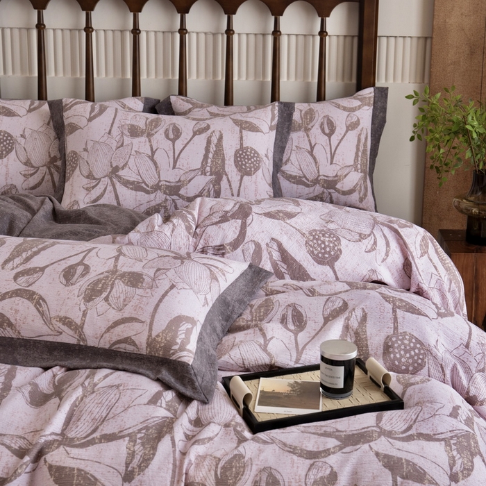 91家纺网 家纺一手货源 找家纺 乐居家纺 2025新款高密亲肤亚麻舒爽透气四件套 苍兰-红