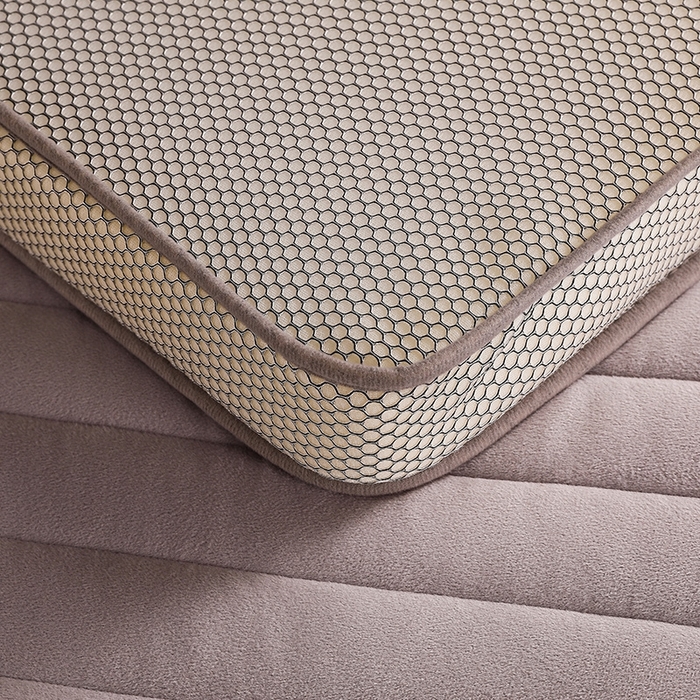 91家纺网 家纺一手货源 找家纺 华誉 2025新款跨境电商专供鸟眼布床垫 立体-直线灰