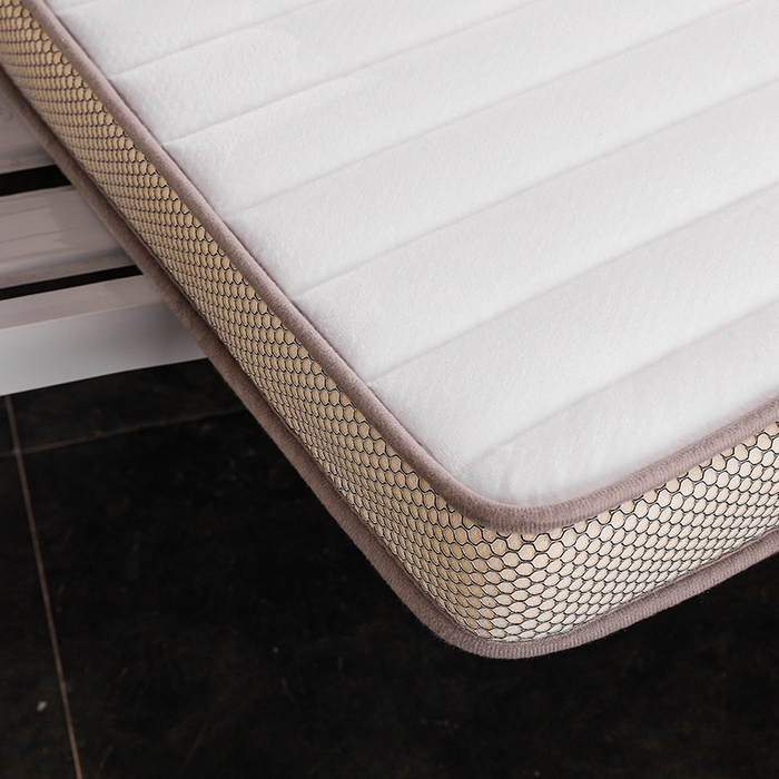 91家纺网 家纺一手货源 找家纺 华誉 2025新款跨境电商专供鸟眼布床垫 立体直线-白